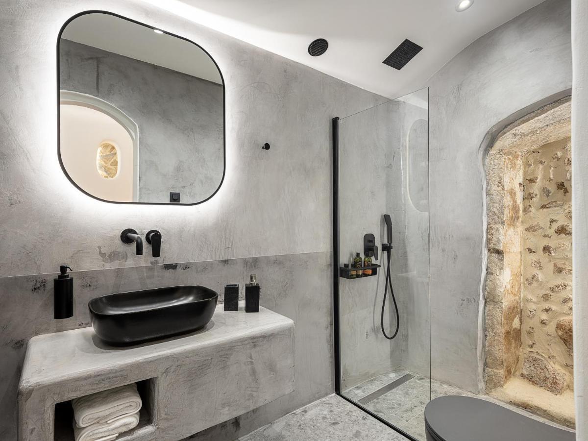 Malmaki, A Street View Apartment Chania  Bagian luar foto